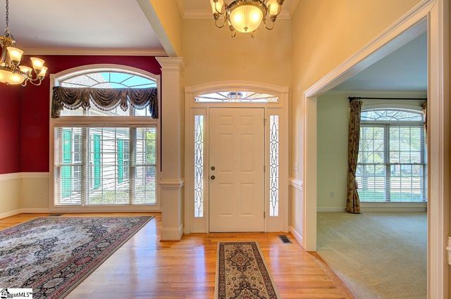 15 Mandarin Circle, Taylors, SC 29687