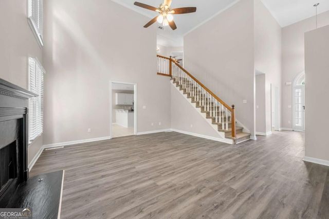 5723 Garden Walk, Flowery Branch, GA 30542