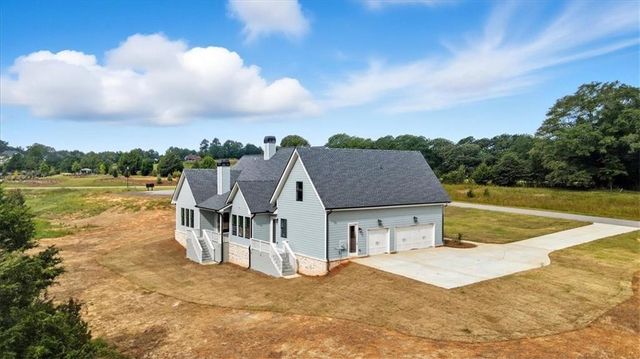 97 Old Town Road, Dacula, GA 30019