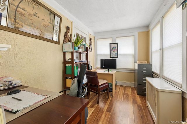 112-17 201st Street, Saint Albans, NY 11412