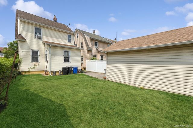 112-17 201st Street, Saint Albans, NY 11412