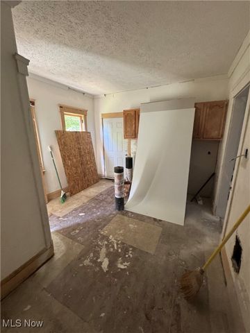 512 Eddy Road, Cleveland, OH 44108