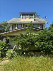 512 Eddy Road, Cleveland, OH 44108