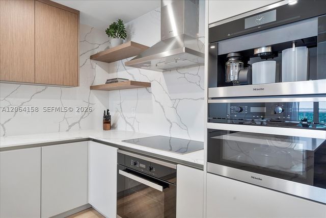 2301 Collins Ave 1633, Miami Beach, FL 33139