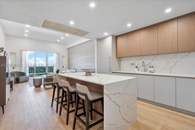 2301 Collins Ave 1633, Miami Beach, FL 33139