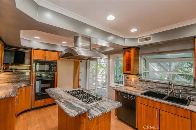 4602 Hurford Terrace, Encino, CA 91436