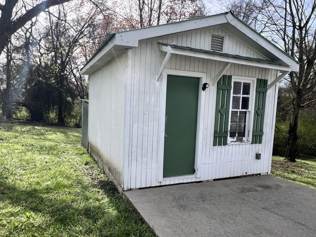 79 Oriel Ave, Nashville, TN 37210