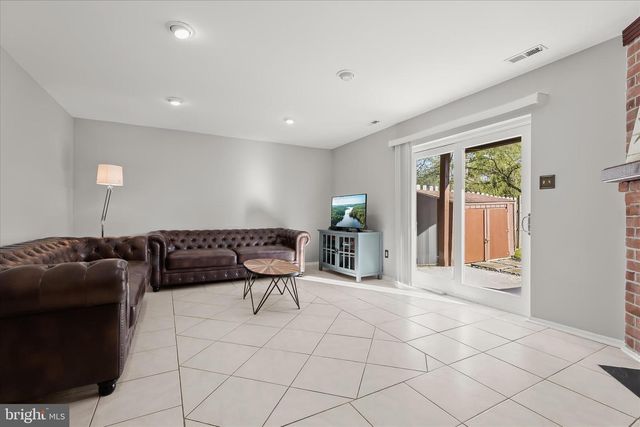 79 VALLEY RIDGE LOOP, Cockeysville, MD 21030