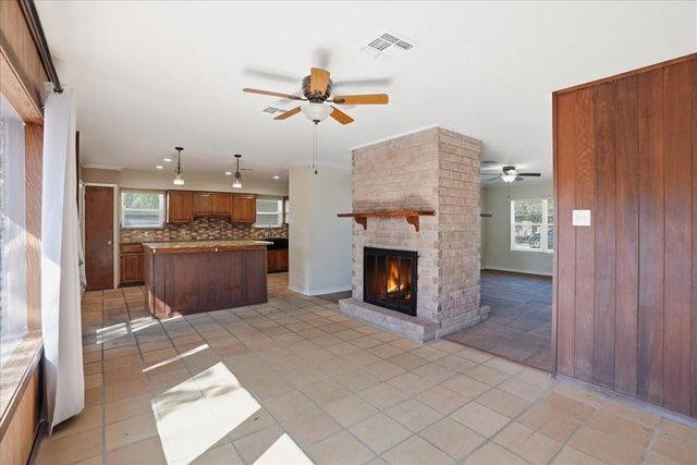 501 Dolphin Place, Corpus Christi, TX 78411