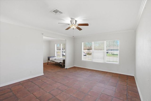 501 Dolphin Place, Corpus Christi, TX 78411