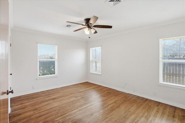 501 Dolphin Place, Corpus Christi, TX 78411