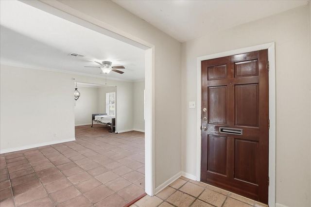 501 Dolphin Place, Corpus Christi, TX 78411