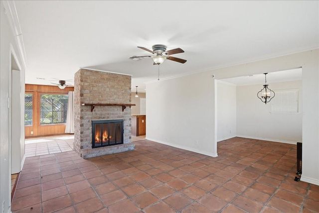 501 Dolphin Place, Corpus Christi, TX 78411