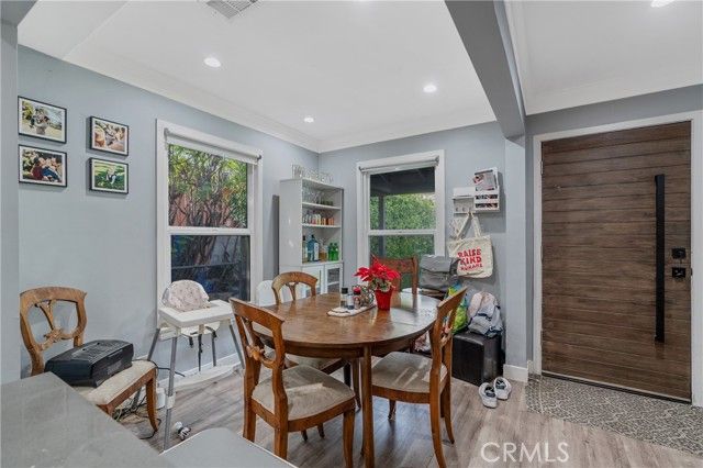 11938 Exposition Boulevard, Los Angeles, CA 90064