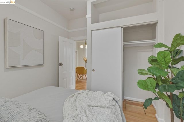 1324 Burnett St, Berkeley, CA 94702