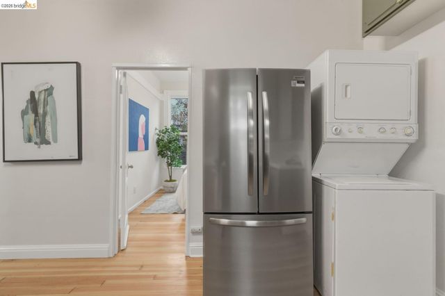 1324 Burnett St, Berkeley, CA 94702