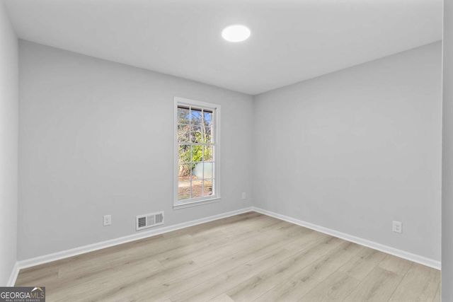 1180 Lakeshore Circle, Gainesville, GA 30501