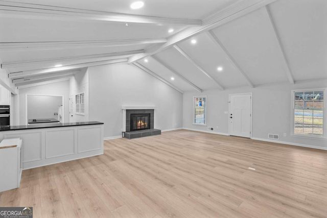 1180 Lakeshore Circle, Gainesville, GA 30501