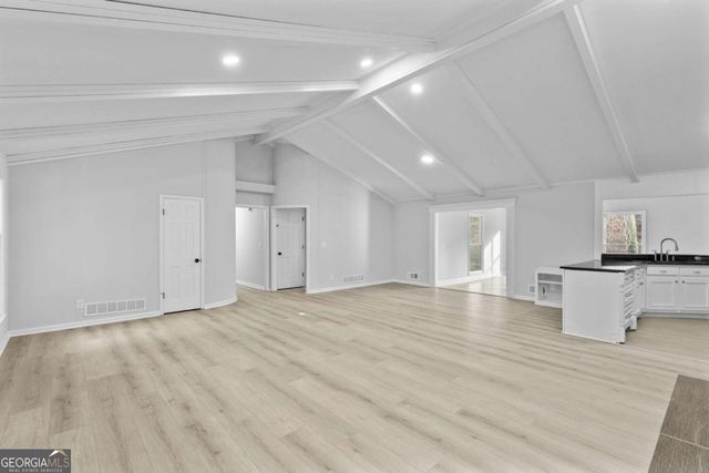 1180 Lakeshore Circle, Gainesville, GA 30501