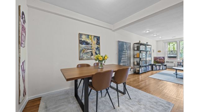 601 Kappock St Apt 2F, New York City, NY 10463