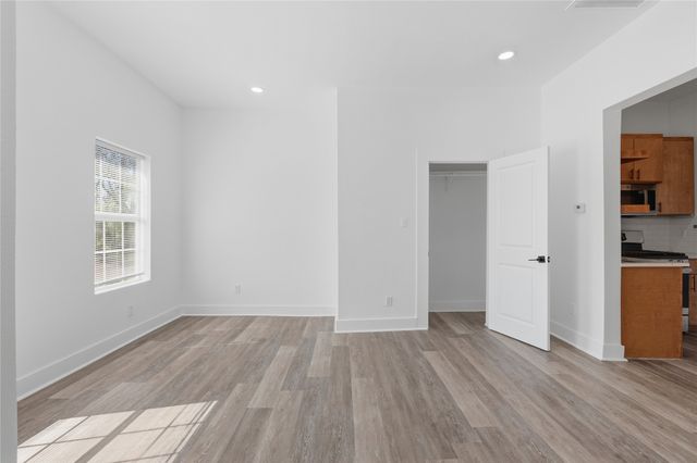 506 N Lancaster Avenue 506A, Dallas, TX 75203