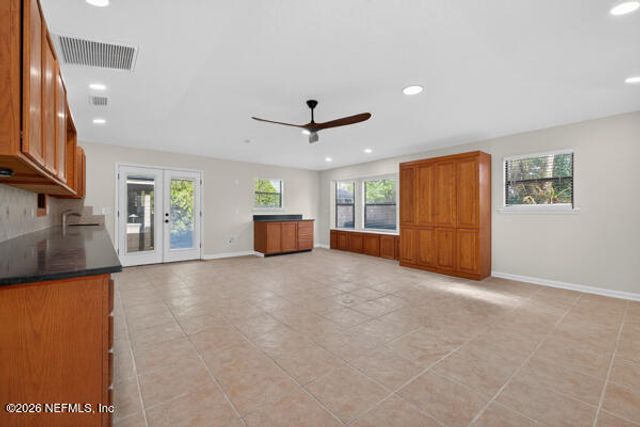 14423 POND PL Drive, Jacksonville, FL 32223