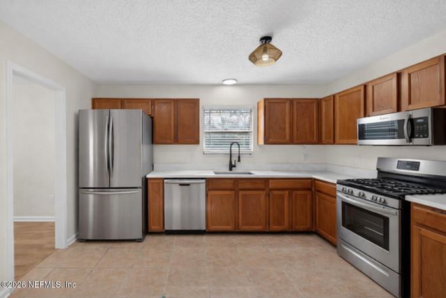 14423 POND PL Drive, Jacksonville, FL 32223