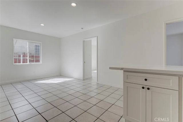 7406 Radford 2, North Hollywood, CA 91605