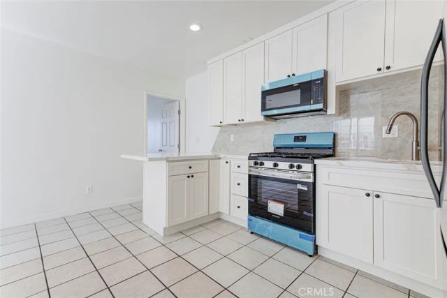 7406 Radford 2, North Hollywood, CA 91605