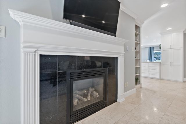 507 Crescent Drive, Bryan, TX 77801