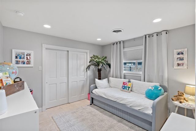 507 Crescent Drive, Bryan, TX 77801