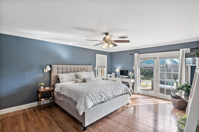 507 Crescent Drive, Bryan, TX 77801