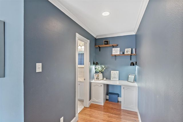 507 Crescent Drive, Bryan, TX 77801