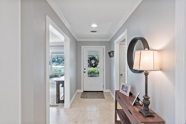 507 Crescent Drive, Bryan, TX 77801