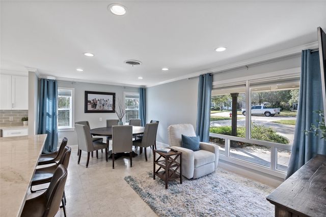 507 Crescent Drive, Bryan, TX 77801