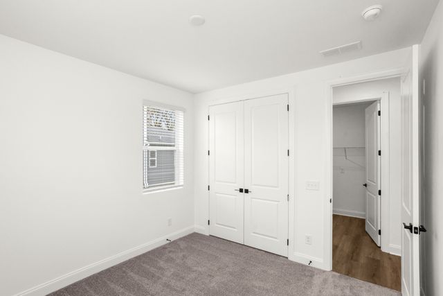 1555 Oak Springs Drive, Columbia, TN 38401