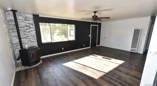 842 11th Street, Ramona, CA 92065