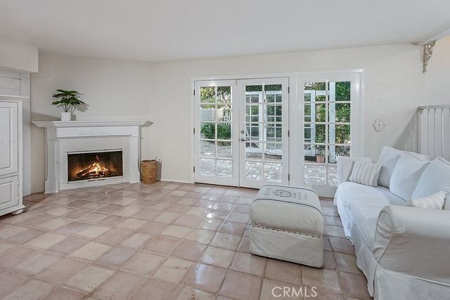 20659 Tuba, Chatsworth, CA 91311