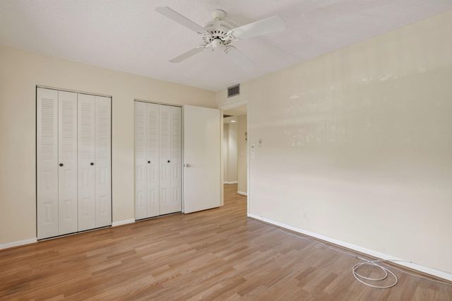 300 SW 130TH Terrace 202B, Pembroke Pines, FL 33027