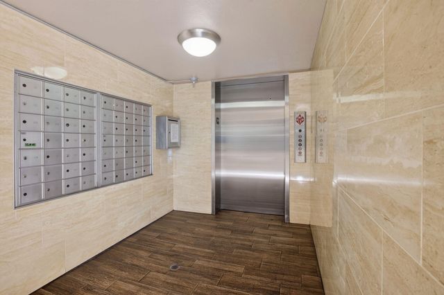 300 SW 130TH Terrace 202B, Pembroke Pines, FL 33027
