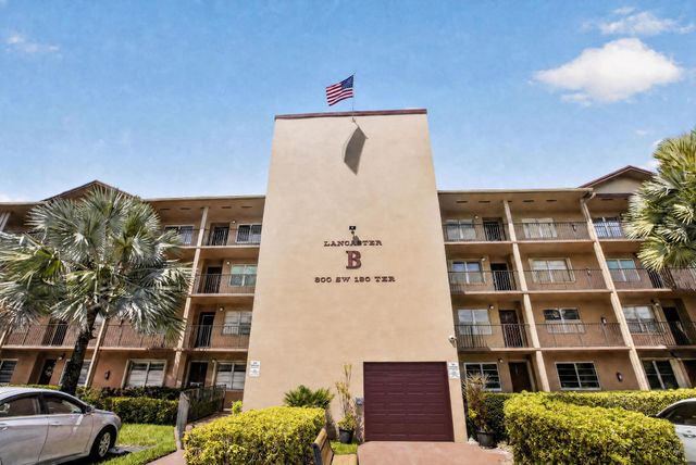 300 SW 130TH Terrace 202B, Pembroke Pines, FL 33027