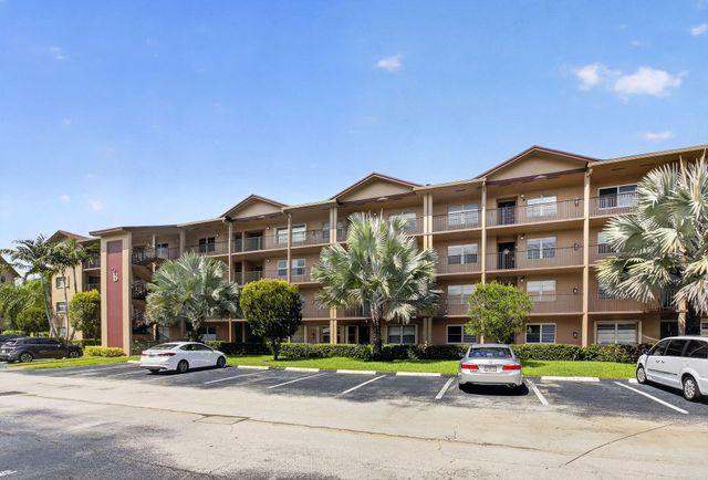 300 SW 130TH Terrace 202B, Pembroke Pines, FL 33027