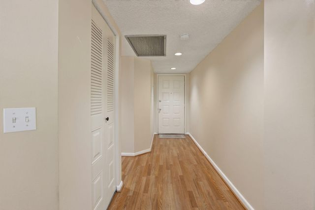 300 SW 130TH Terrace 202B, Pembroke Pines, FL 33027