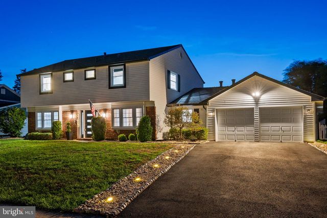 4202 MINSTRELL LN, Fairfax, VA 22033