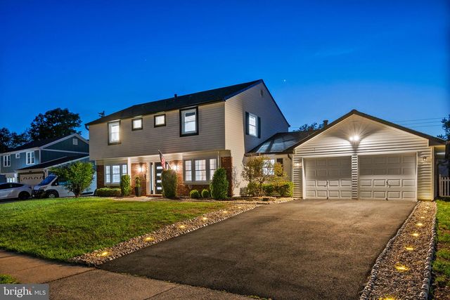 4202 MINSTRELL LN, Fairfax, VA 22033