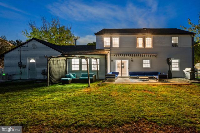 4202 MINSTRELL LN, Fairfax, VA 22033