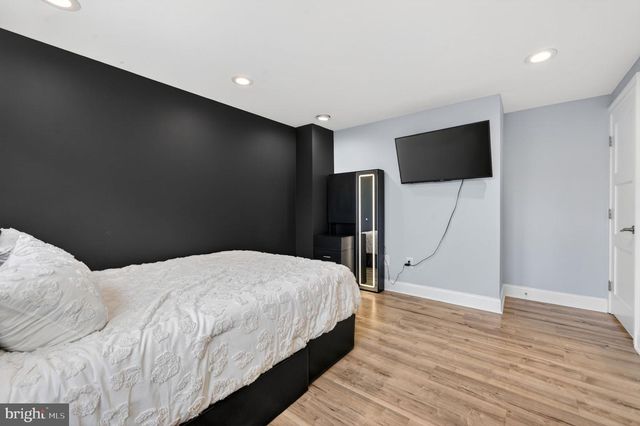 4202 MINSTRELL LN, Fairfax, VA 22033