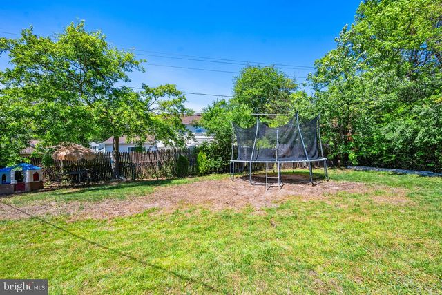 4202 MINSTRELL LN, Fairfax, VA 22033