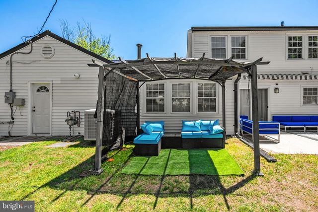 4202 MINSTRELL LN, Fairfax, VA 22033