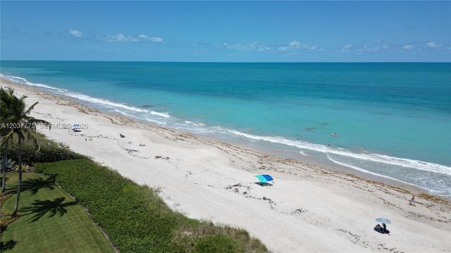 23 Royal Palm Pt B, Vero Beach, FL 32960